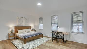 4 bedrooms, iron/ironing board, free WiFi, bed sheets