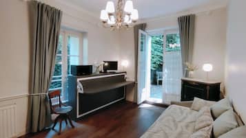 2 bedrooms, free WiFi