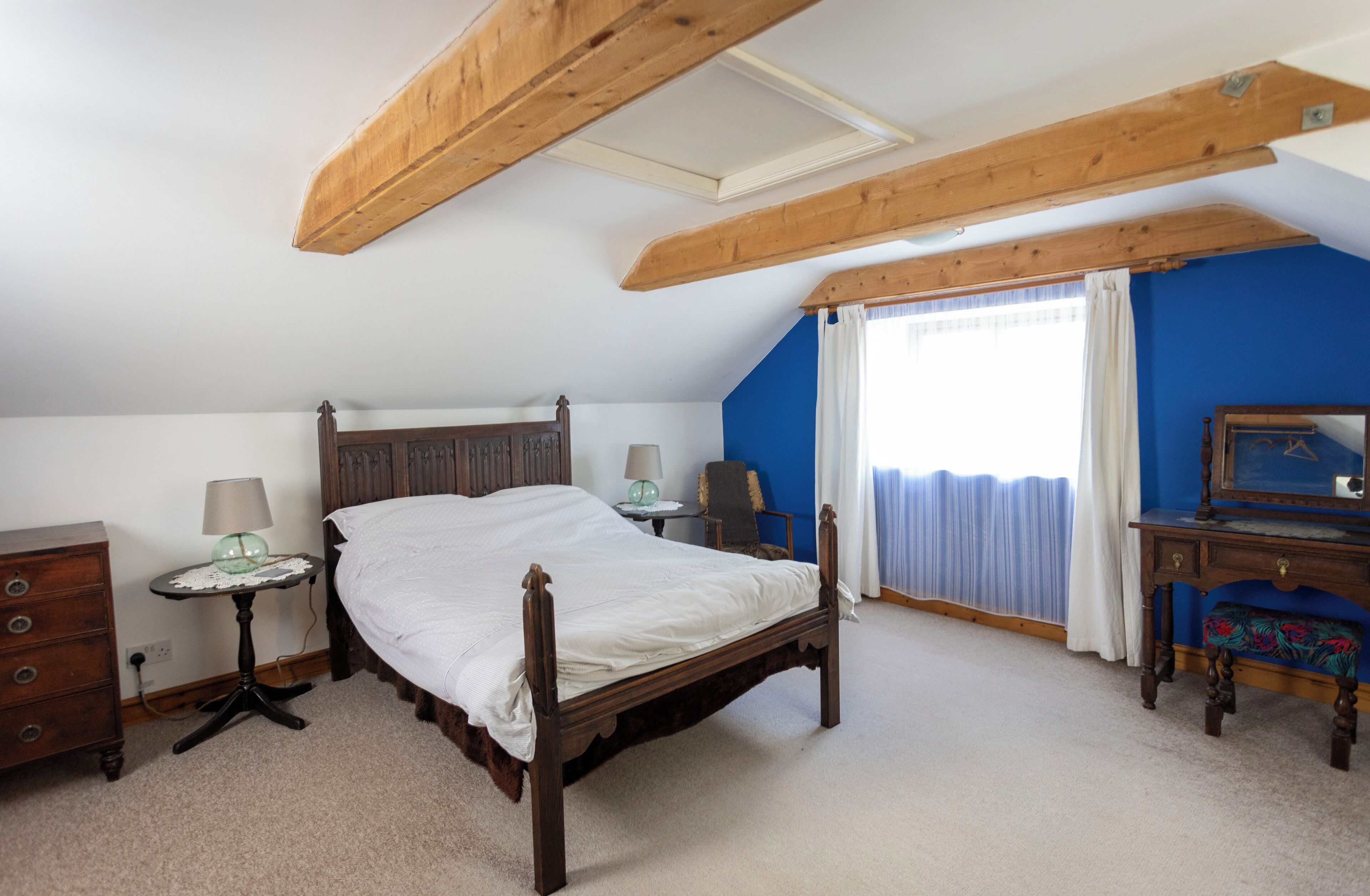 4 chambres, fer et planche à repasser, Wi-Fi gratuit, draps fournis