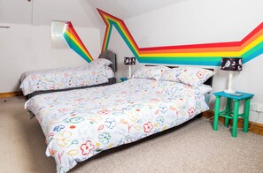 4 dormitorios, tabla de planchar con plancha, wifi gratis y ropa de cama
