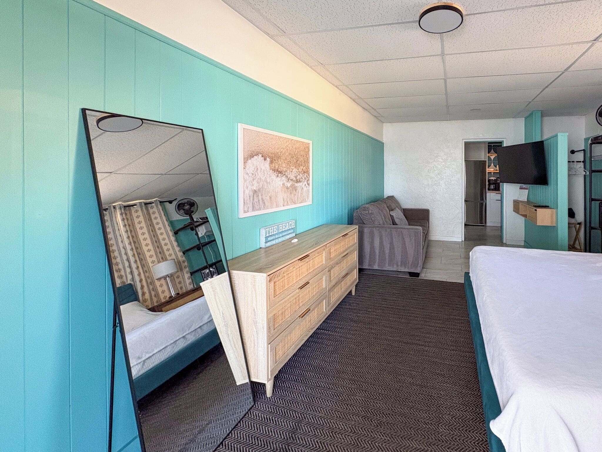 Family Studio, Multiple Beds, Kitchen | Free WiFi, bed sheets