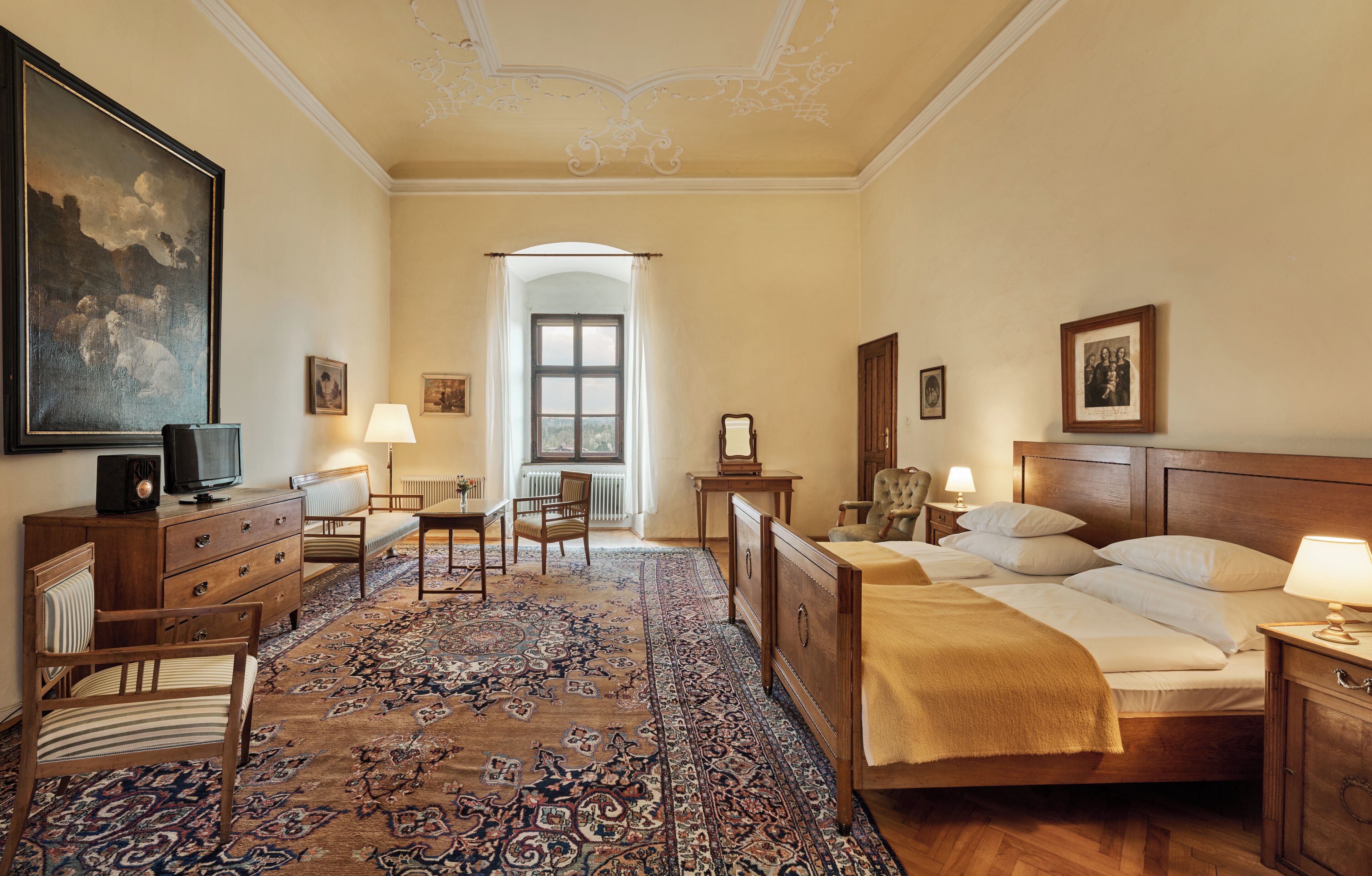 Escritorio y wifi gratis 