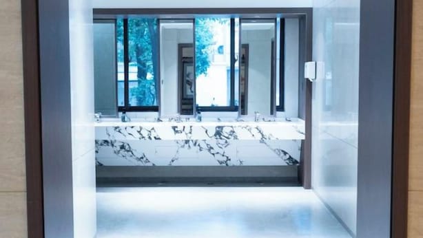 Ảnh chưa phân loại, 1 trong số 34 ảnh, nút