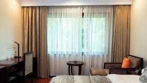 Ảnh chưa phân loại, 2 trong số 34 ảnh, nút