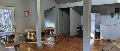 이코노미 캐빈 | 거실 공간