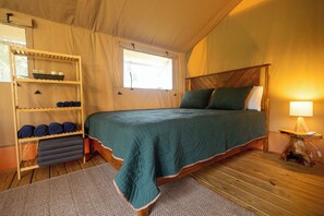 1 habitación, internet y ropa de cama