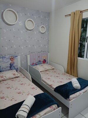 2 habitaciones, tabla de planchar con plancha y wifi gratis