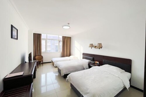 New Shilong Hotel