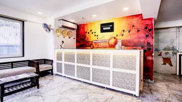 House | Reception