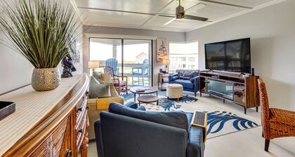 Beach Access: Ocean-View Condo w/ Screened Balcony