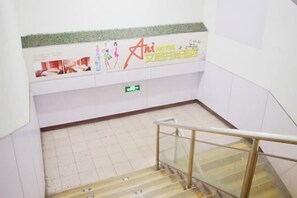 Interior - Yiju Hotel (Shijiazhuang Zhonghua North Street Branch) (Shijiazhuang)