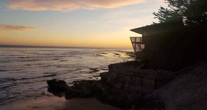 Panoramic Ocean Views - in Private Sanctuary