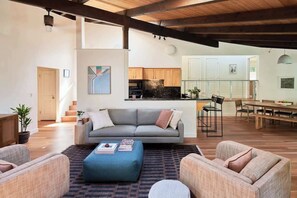 TV, fireplace, books, offices