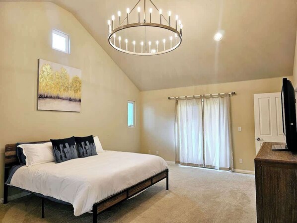 4 bedrooms, iron/ironing board, travel crib, WiFi