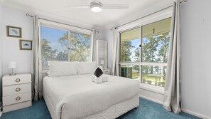 5 soverom, strykejern/-brett, reiseseng for barn og wi-fi (inkludert)