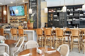 Bar (en la propiedad)