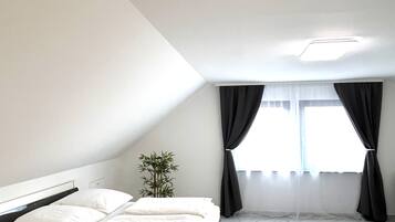1 camera, Wi-Fi, lenzuola