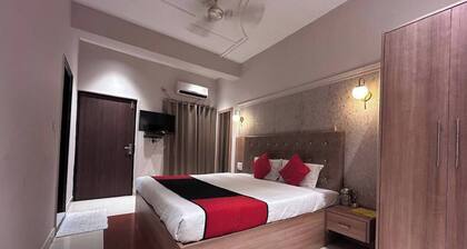 M House stay near TajMahal Entry
