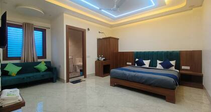 Agra Bliss Near Taj East Gate