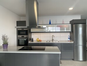 Private kitchen - Sun Paradise Ideal for those who love nature and watching the sunset. (CN)