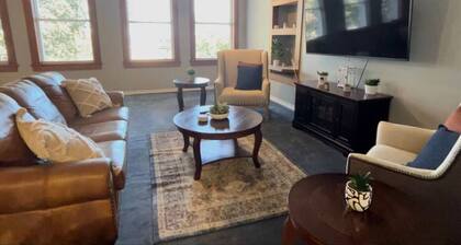 The Arlington Apartment