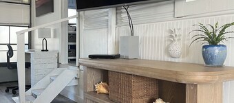 On Golden Pond 1-bedroom home overlooking pond in Punta Gorda,  FL