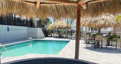 On Golden Pond 1-bedroom home overlooking pond in Punta Gorda, FL