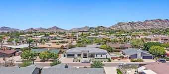 Amazing Desert Escape With Pool + Stunning Views