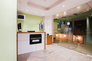 House | Reception - Elite Stays Near Prestige Shanti Niketan (Bengaluru)