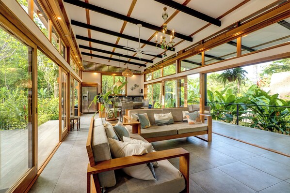 Villa, 5 Bedrooms, Private Pool, Garden View | Living area - Villa Opalo (Cahuita)