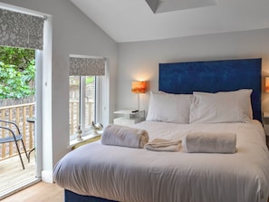 1 chambre, Wi-Fi gratuit, draps fournis