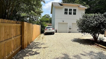 Apartment, Private Bathroom, Garden View (The Loft) | Bahagian luar