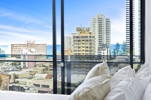 2 bedrooms, in-room safe, iron/ironing board, free WiFi