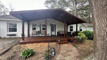 House, Private Bathroom, Garden View (Travel Often House) | Exterior