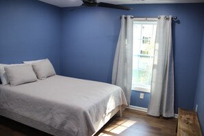 2 bedrooms, WiFi, bed sheets