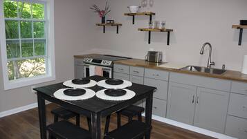 Micro-ondas, fogão, cooktop