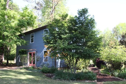 NEW Two Bedroom Suite Nestled in Stunning Backyard Garden