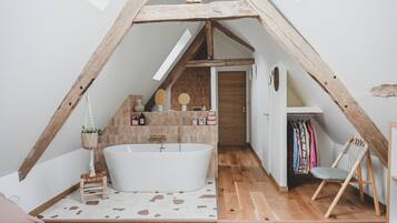 4 Schlafzimmer, WLAN, Bettwäsche