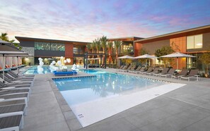 Outdoor pool, a heated pool