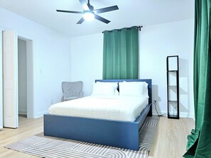 3 bedrooms, desk, iron/ironing board, WiFi - Golden lane Villa (Kannapolis)