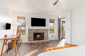 3 Schlafzimmer, Schreibtisch, kostenloses WLAN, Bettwäsche