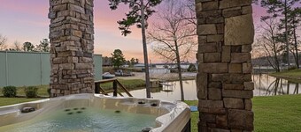 Dock, Lakeview Hot Tub, Fire Pit, Kayaks