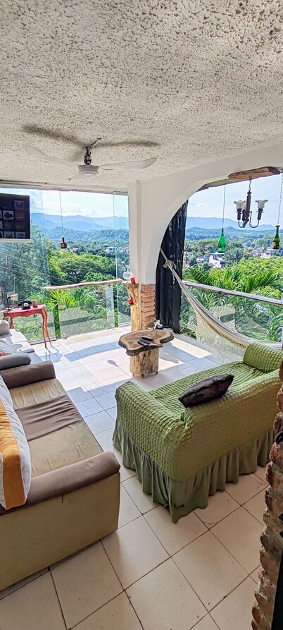 Encantadora casa de 4 alcobas con WIFI