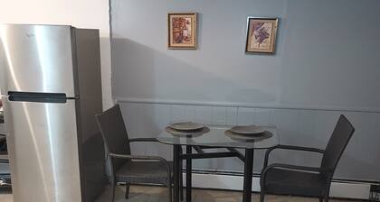 Clean, Quiet safe place in Queens. Around the corner from green Acres Mall