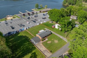 Exterior - Lakeside Farmhouse: Walk to Marina/Golf/Tennis. 180° Water Views. 3 mi. to HPU (High Point)