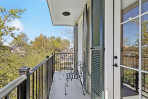 Property grounds - The Lafitte Suite - French Quarter Views! (New Orleans)