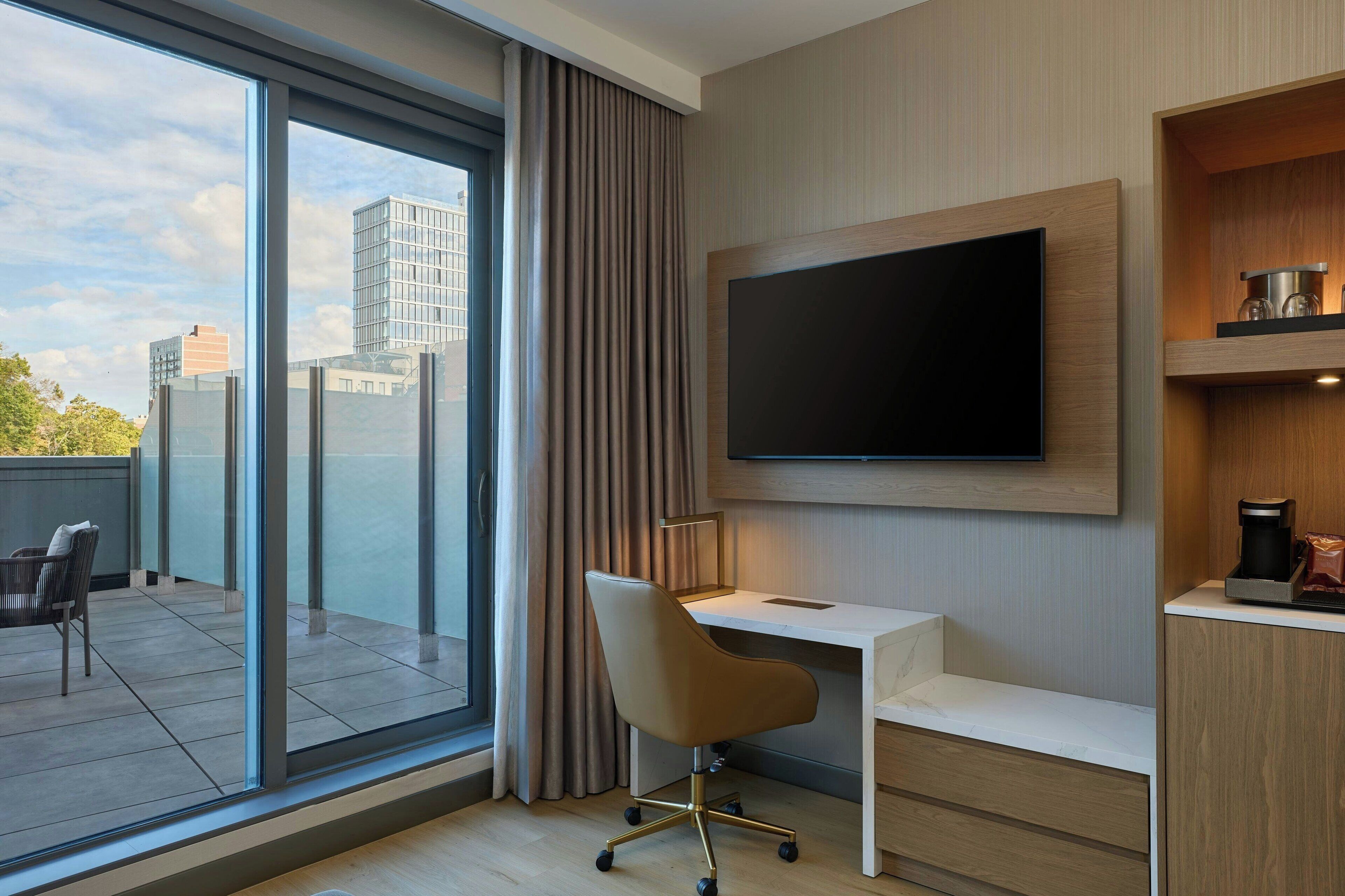 Photo - The Westin Flushing Laguardia Airport