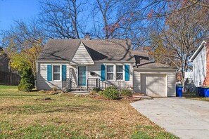 Exterior - Charming Bungalow with Spacious Yard (Overland Park)