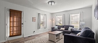 Charming Bungalow with Spacious Yard