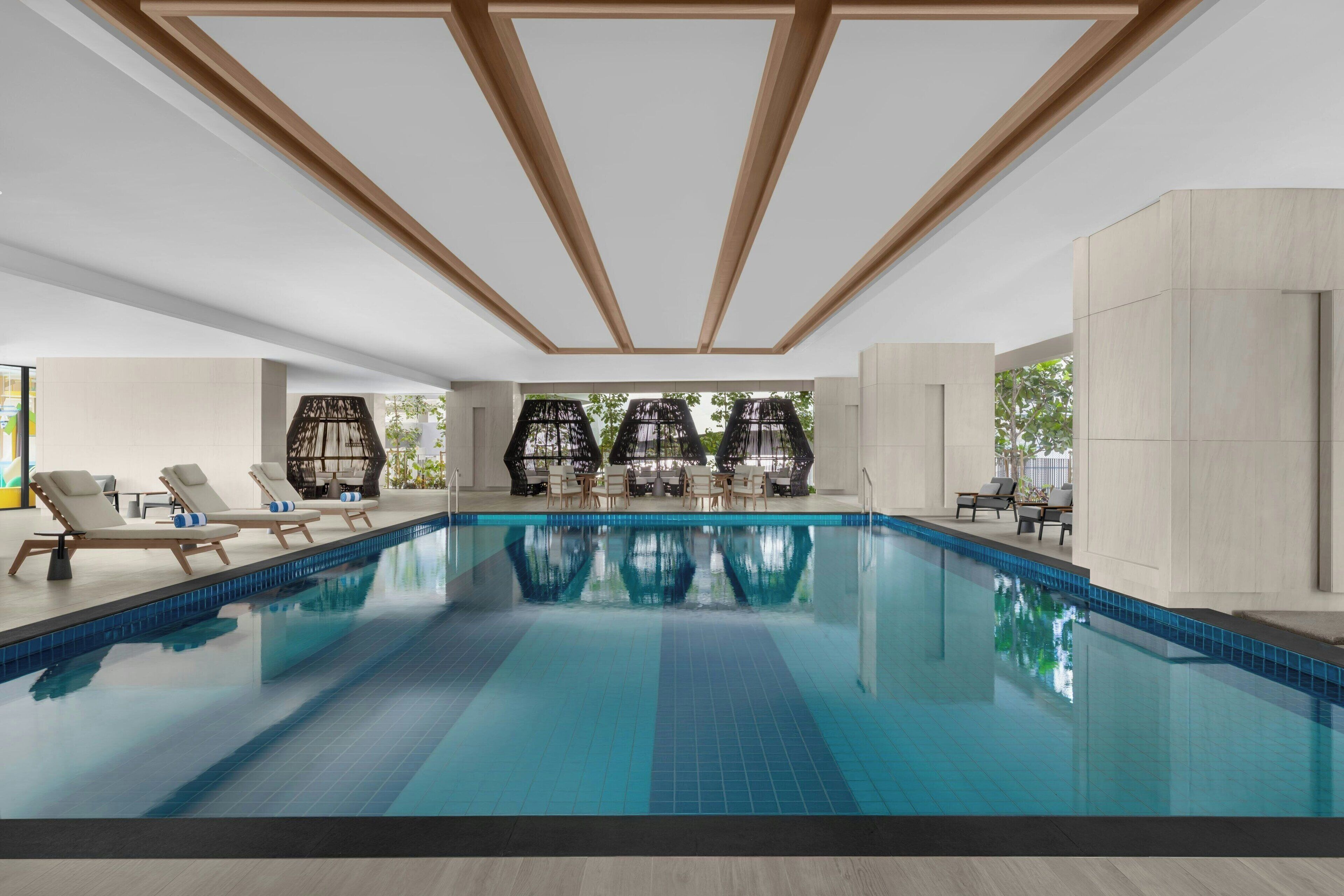 2 indoor pools